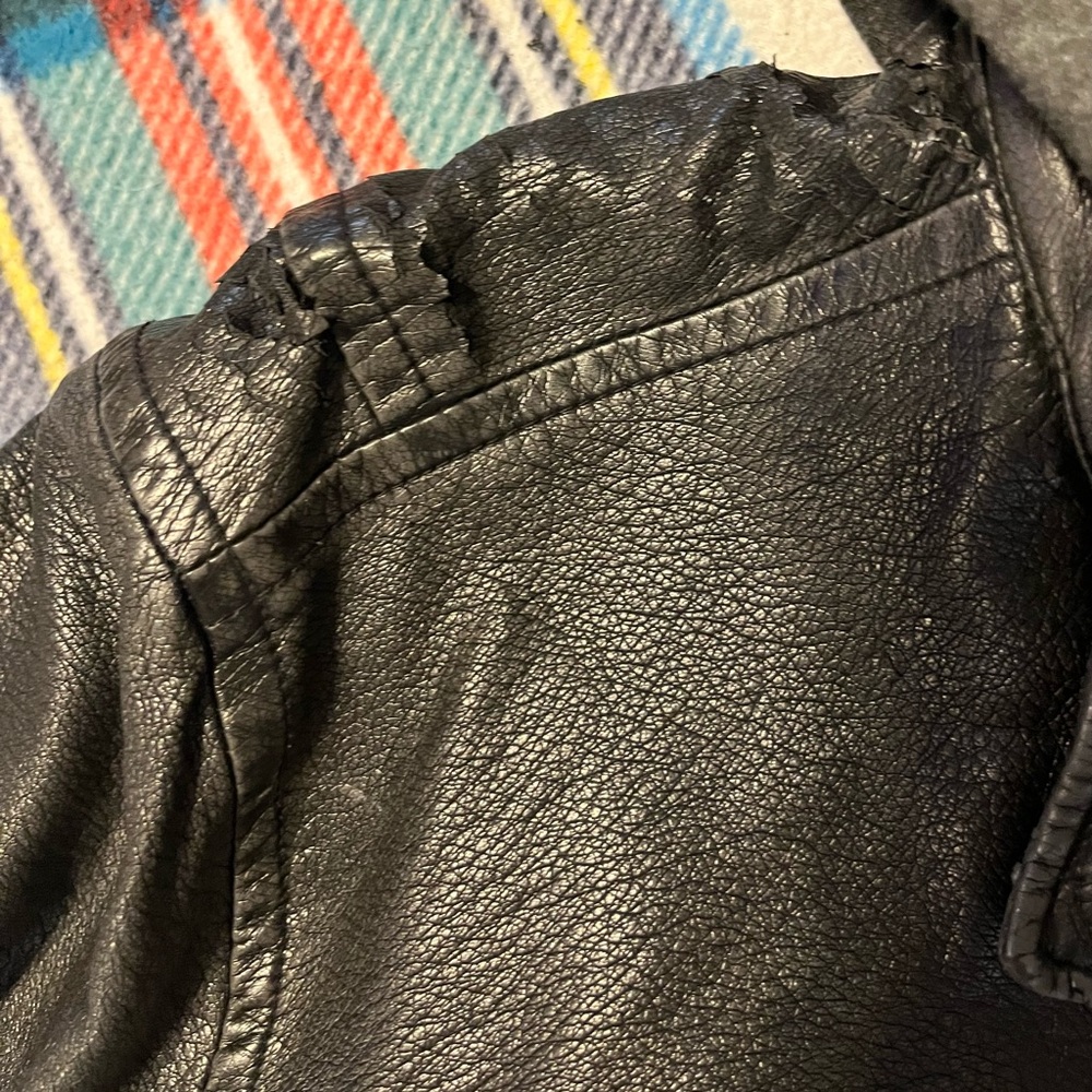 Levi's Hooded Faux Leather Black Jacket sz XL - Picture 11 of 11